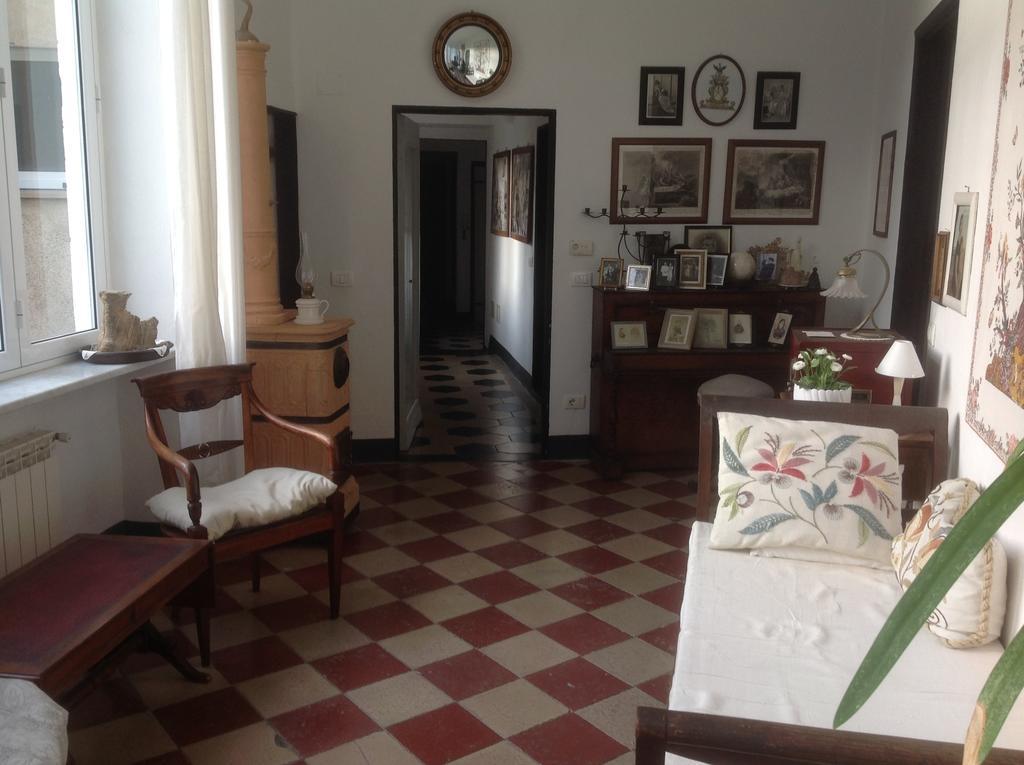 Impero Luxury Apartment Levanto Room photo